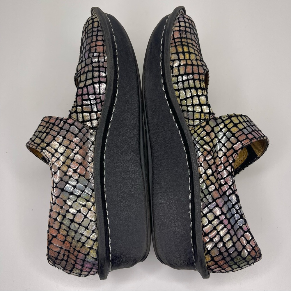 Alegria Women’s EU36 US 5-5.5 Mary Jane Comfort Nursing Shoes Rainbow Metallic - Picture 8 of 12